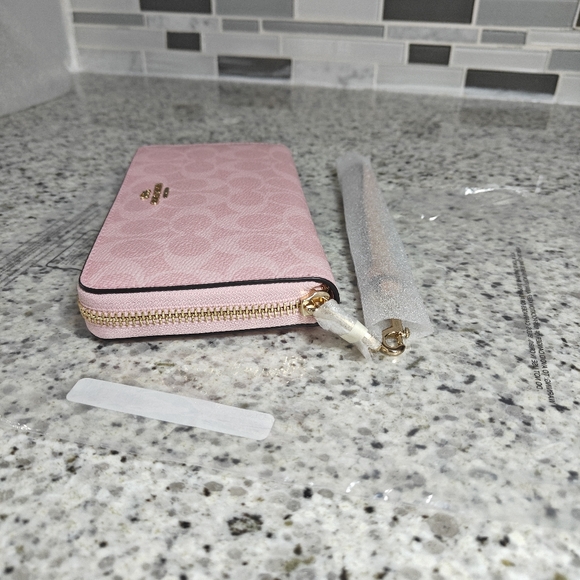 Coach Long Zip Around Wallet In Signature Canvas (Powder pink) - Picture 6 of 11
